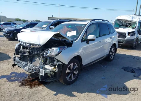 2017 Subaru Forester 2.5I Premium z USA, uszkodzony, nr VIN JF2SJAEC7HH406340